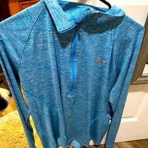 Under armor sweatshirt